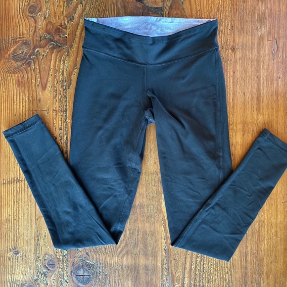 3/$15 Champion Reversible Leggings, Long, Black and Purple Size Small - Picture 3 of 9